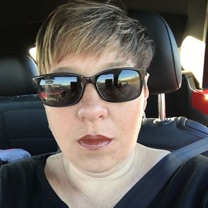 Meet your Posher, April